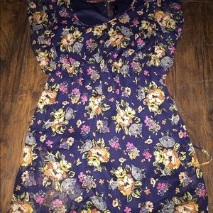 Torrid dress size 2 like new excellent condition.